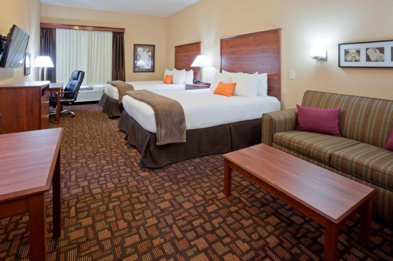 Grand Forks Lodge And Suites Exteriér fotografie